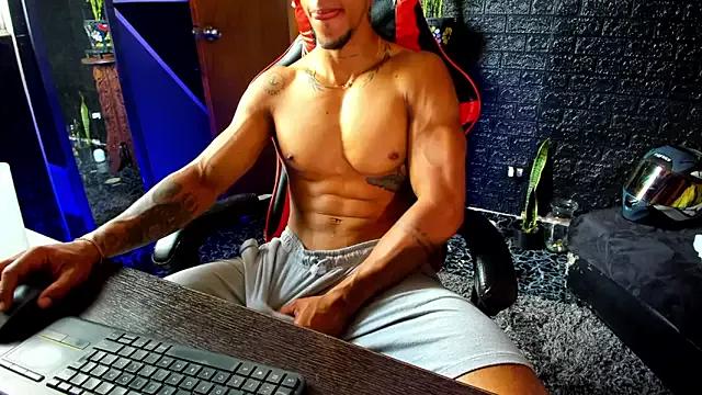 Adam_Valenciia on StripChat 