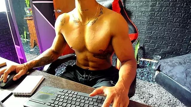 Adam_Valenciia on StripChat 