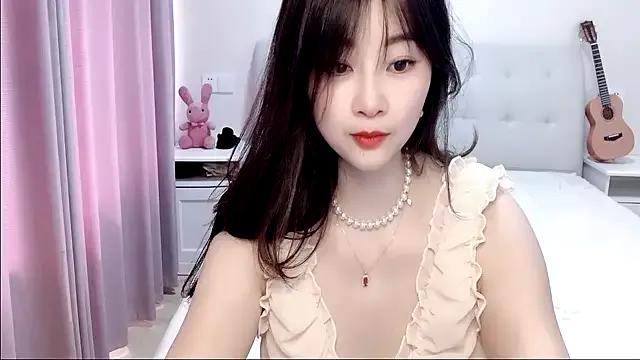 aisha123123 on StripChat
