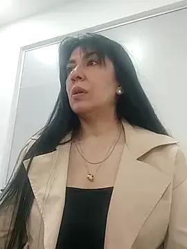 aisha_latina on StripChat
