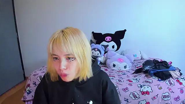 Akane-Mou on StripChat 