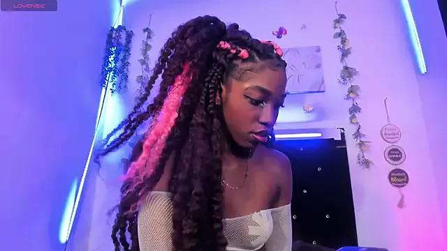 AkariRosetti on StripChat 