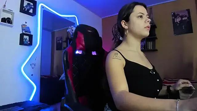 AlexaRivers on StripChat