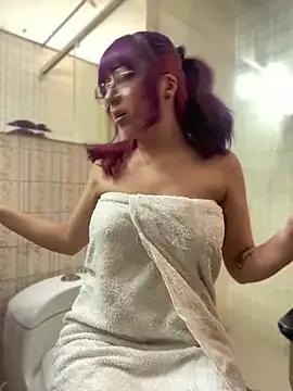 AliceePretty — SPANK ASS AND TWERKING NAKED