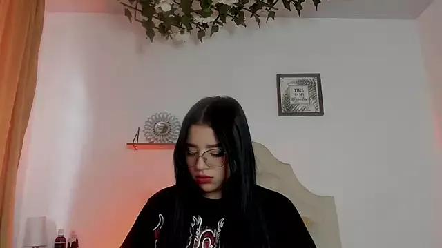 aliice_walker_ on StripChat 
