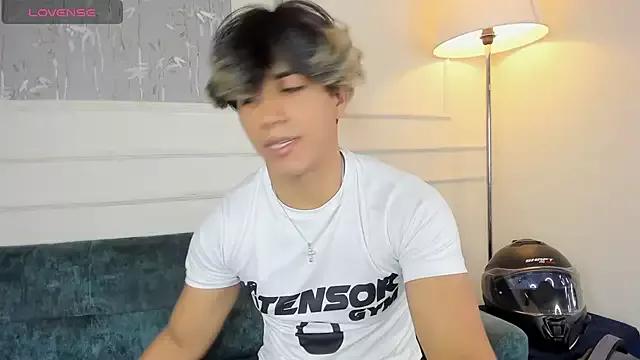 Allex_Cano on StripChat 