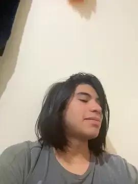 Allisonts69 on StripChat 