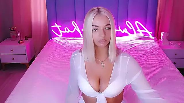 AllwaysHotJ on StripChat 