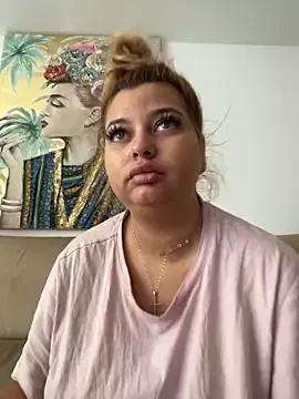 AllysonK on StripChat 