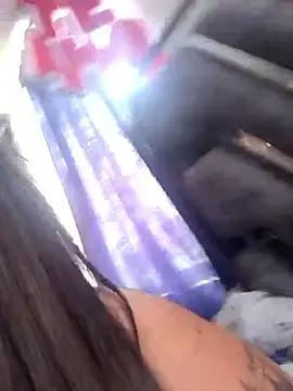 Alona_Evans on StripChat