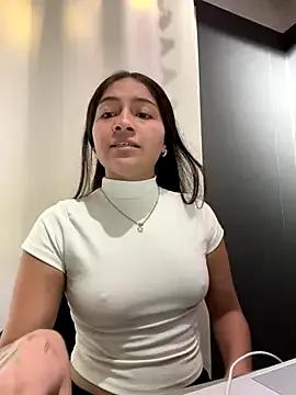 Alyha_Cortes's avatar
