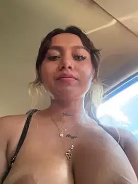 amanda-medrano1 on StripChat 