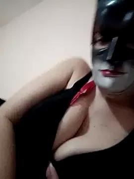 AmandaXXX98 on StripChat 