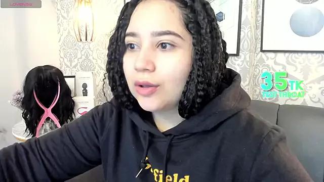 Amaraevans_ on StripChat 