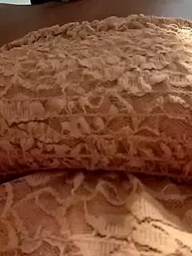 AmazonianMistress on StripChat 
