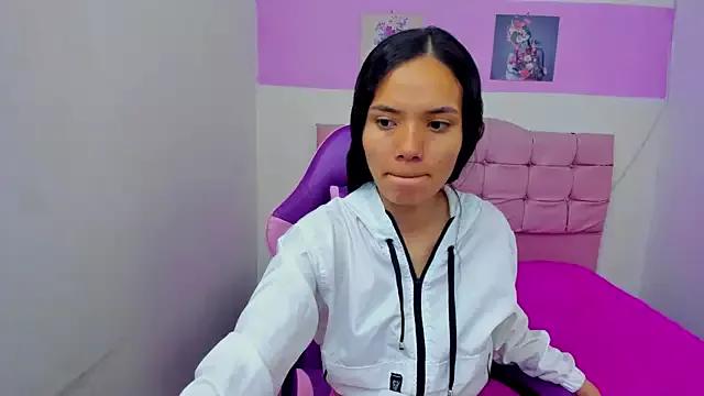 AmbarVanucci on StripChat 