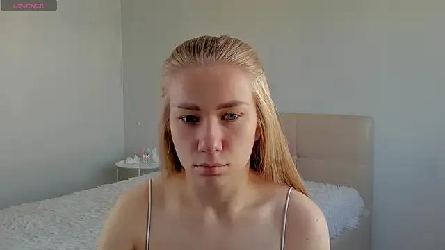 AmberArt on StripChat