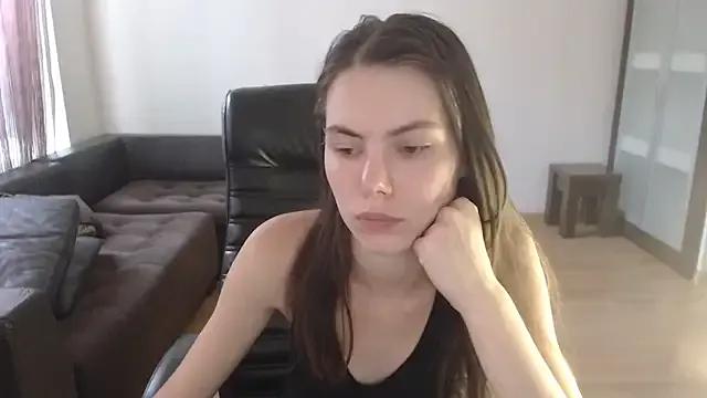 AmelieReve on StripChat