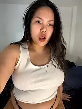 ammivami on StripChat 