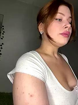AmmyRich1 on StripChat 