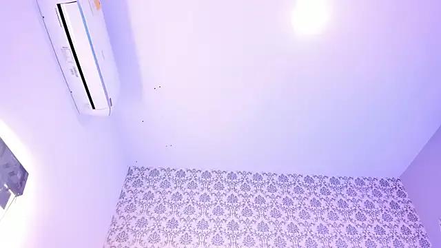 AmyyRossee_ on StripChat 