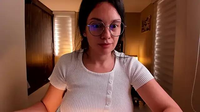 anabel_025 on StripChat 