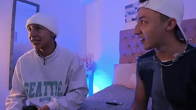 AndressBrown on StripChat