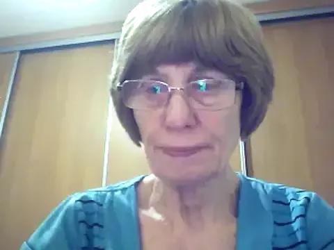 Anna72233 on StripChat 