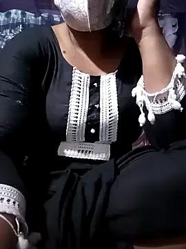 ANNA_HOT111 on StripChat