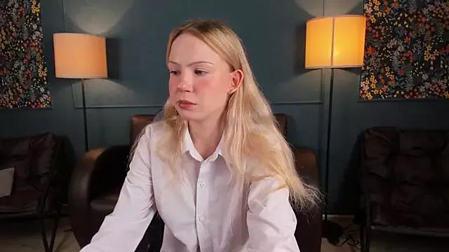 AnnAbbey on StripChat 