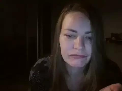 AnnaDiamond1 on StripChat 