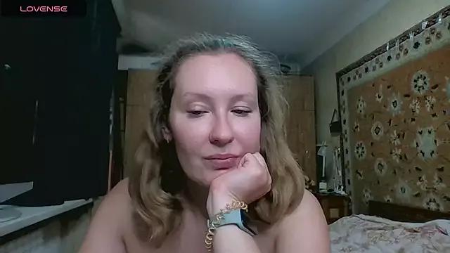 AnnaXLovers on StripChat 