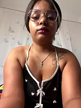 AnnePrince- on StripChat 