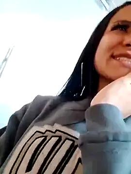Anniee_x on StripChat