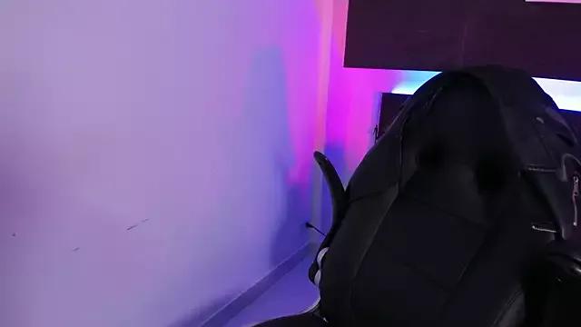 AnnikaMerliahh_ on StripChat 