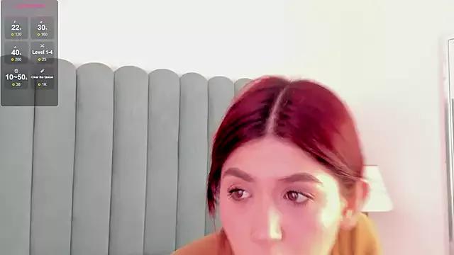 AnnyCherry_ on StripChat 
