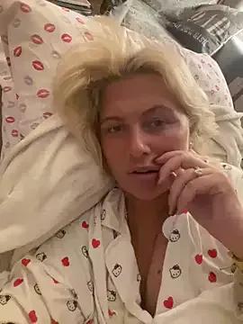 Arabellalee23 on StripChat 