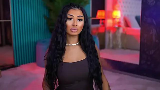 ArabellaPosh — pussy play