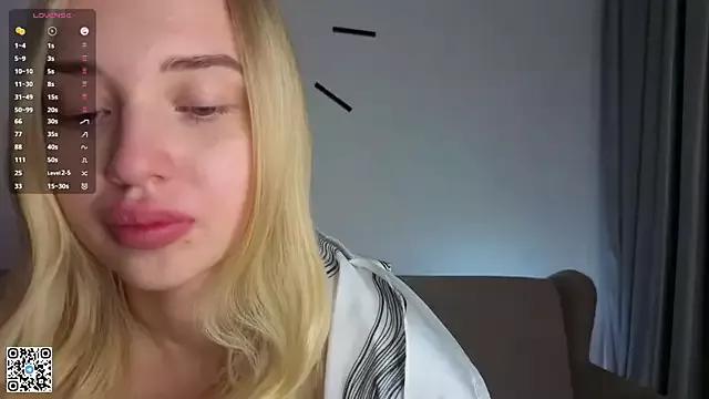 ArdathHalfhill on StripChat 
