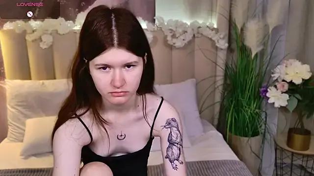 Aria_Vox on StripChat