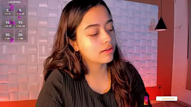 Ariana_Pierce on StripChat 
