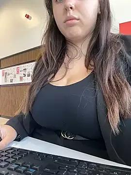 ariasbeautyx on StripChat 