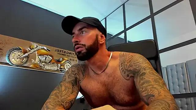 AronGrant on StripChat