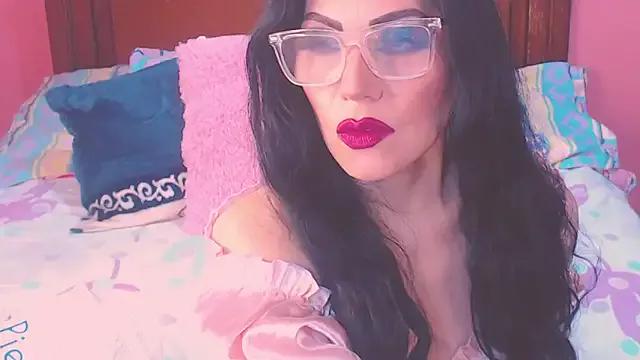 Ary_z on StripChat