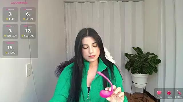 Arya_33 on StripChat 