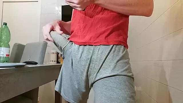 asa92921 on StripChat 