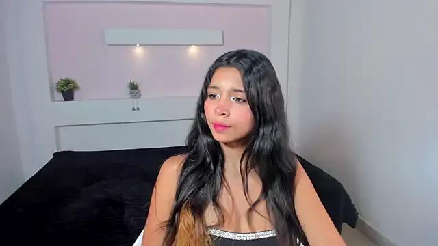Ashleycooper21 on StripChat