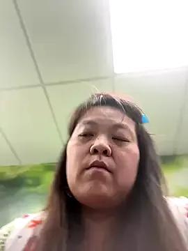 asianmama888 on StripChat 