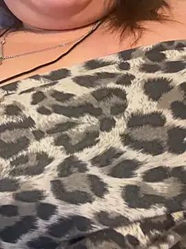 asianmama888 on StripChat 