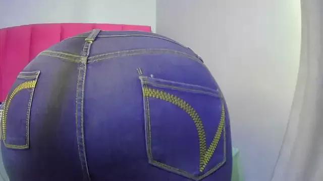 assqueenxx on StripChat 
